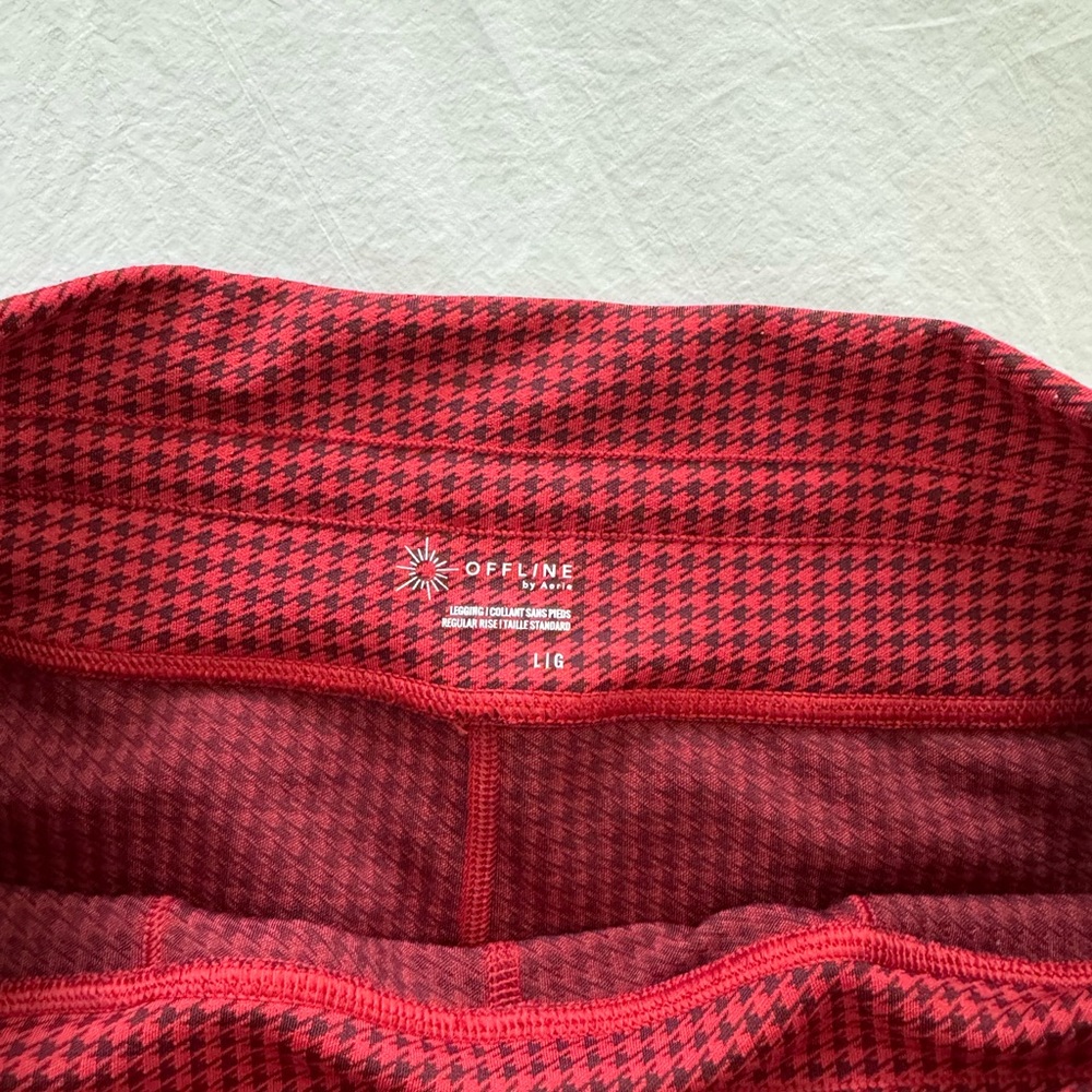Aerie Houndstooth legging in Royal Berry Red sz L - Picture 6 of 9